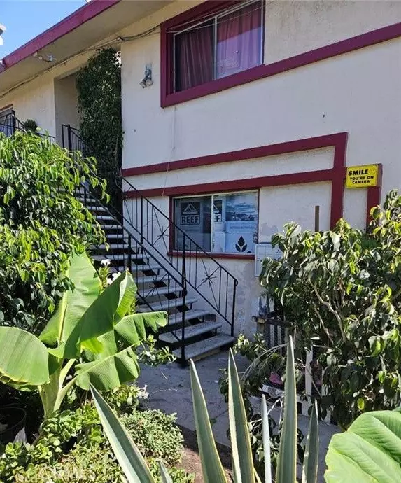 1827 W Gramercy AVE, Anaheim, CA 92801