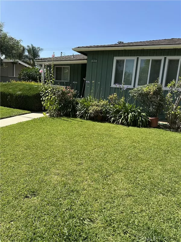 Corona, CA 92882,928 Alta Loma DR