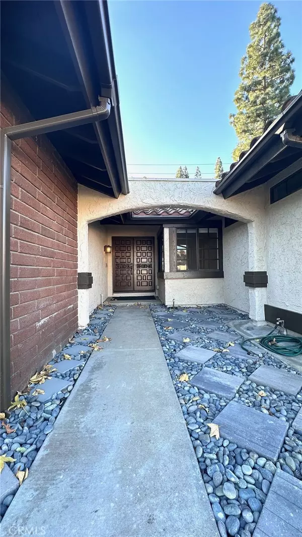 Brea, CA 92821,183 S Starflower ST