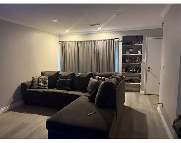 Whittier, CA 90601,5523 Pioneer BLVD #30