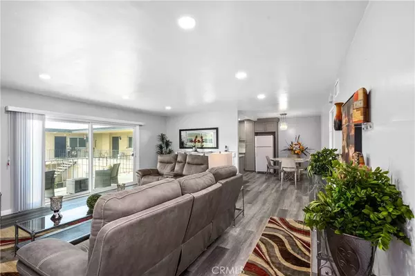 Inglewood, CA 90301,823 Java AVE #11