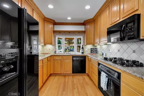 Long Beach, CA 90808,4520 PEPPERWOOD AVE