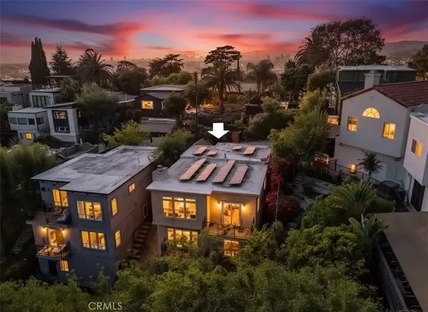 Los Angeles, CA 90027,3822 Clayton AVE