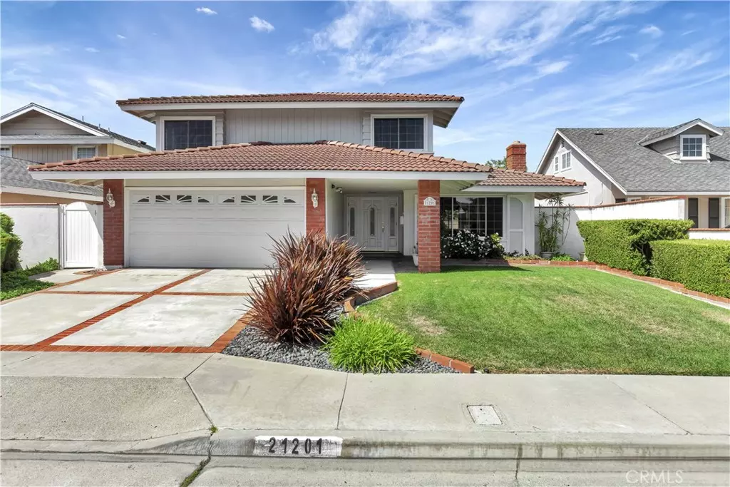 Huntington Beach, CA 92646,21201 Binghampton CIR