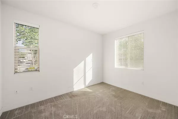 Yorba Linda, CA 92886,18318 Iris