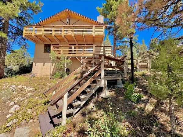 Big Bear City, CA 92314,1073 Whispering Forest DR