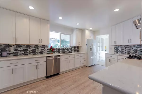 1919 W Coronet AVE #221, Anaheim, CA 92801