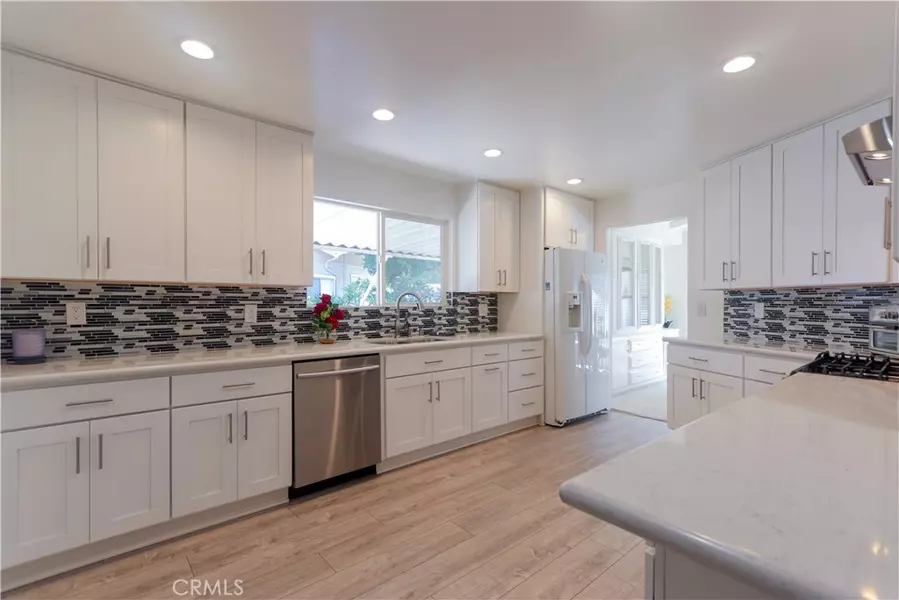 1919 W Coronet AVE #221, Anaheim, CA 92801