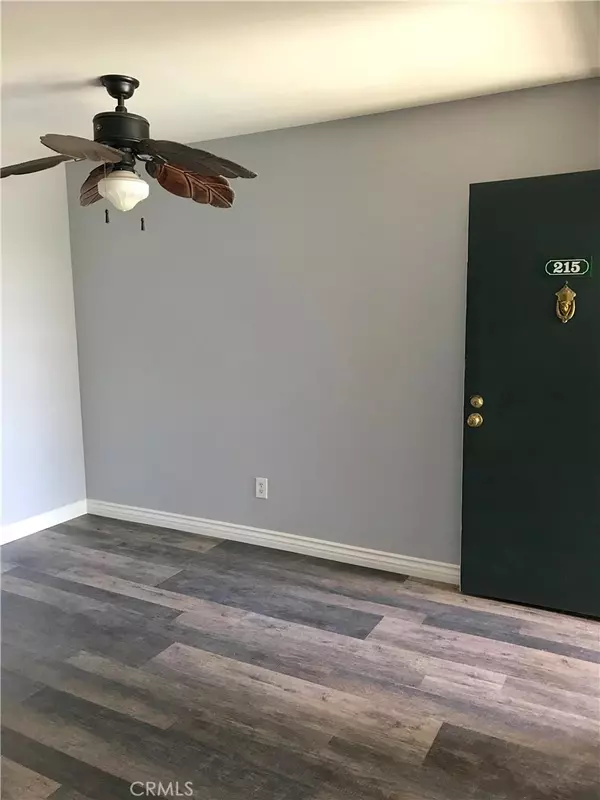 15224 Ocaso AVE #H215, La Mirada, CA 90638