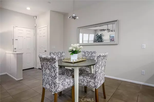 Chino, CA 91708,15866 FOUNTAIN LN