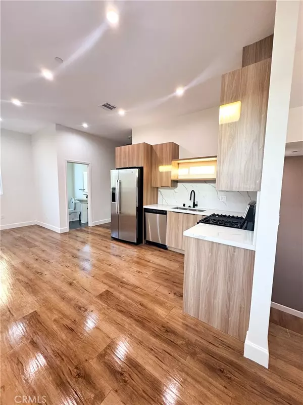 11255 Tiara ST #11257 1/2, North Hollywood, CA 91601