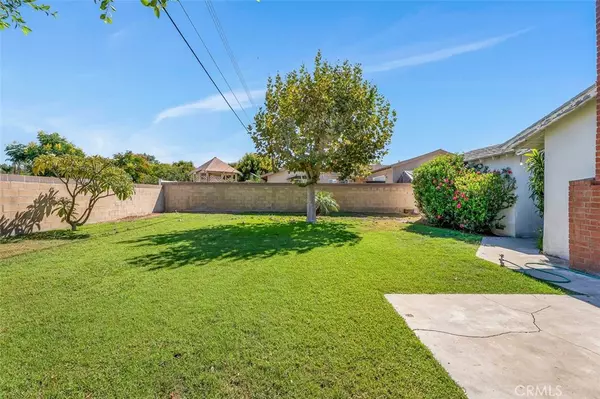 1201 E. St. James Ave, Orange, CA 92865