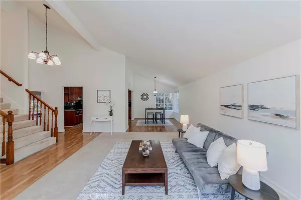 Fullerton, CA 92835,2878 Treeview PL
