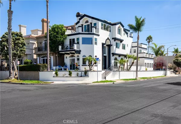 302 18th, Huntington Beach, CA 92648