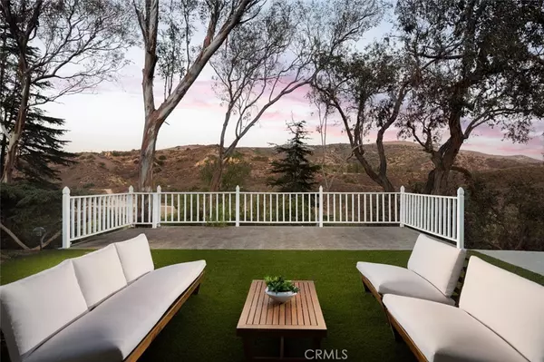 North Tustin, CA 92705,10141 Overhill DR