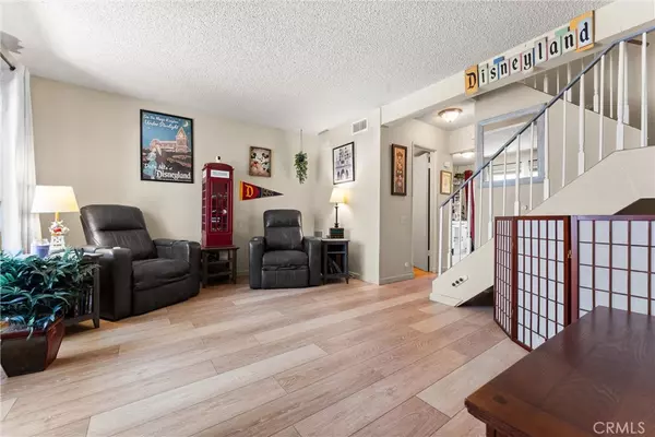 Santa Ana, CA 92705,2306 E Joana DR #3