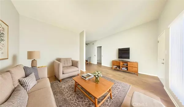 Fullerton, CA 92832,136 W Union AVE #11