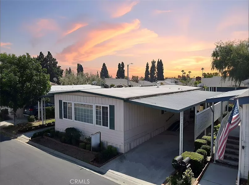 16742 Lake Park Way, Yorba Linda, CA 92886