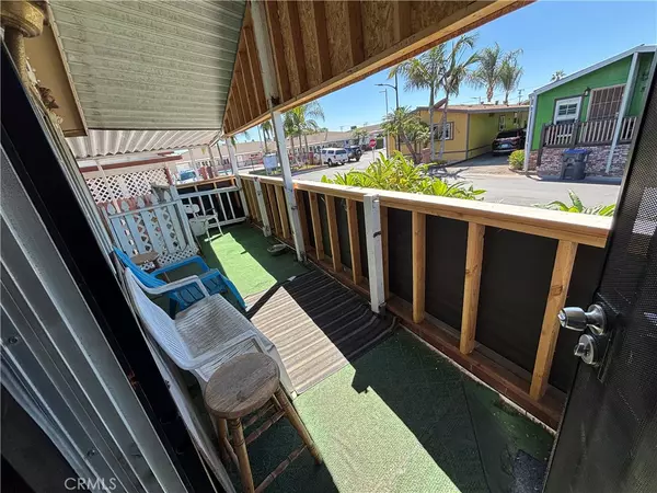 Santa Ana, CA 92704,215 S Sullivan LN #109