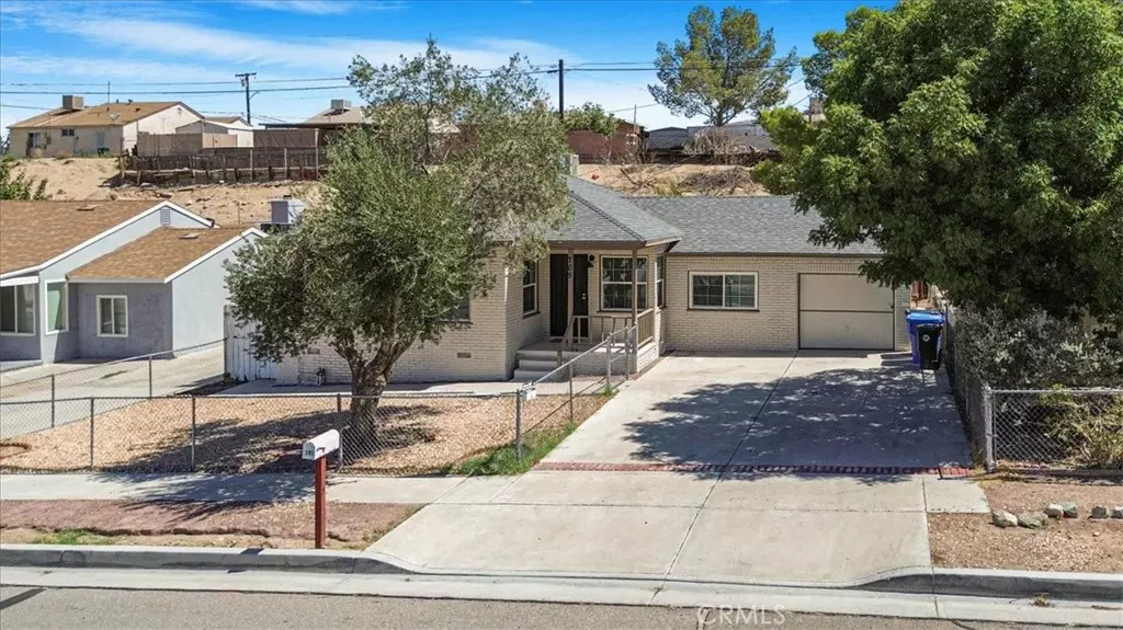705 S 2nd AVE, Barstow, CA 92311