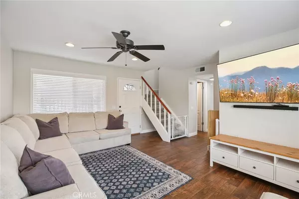 Anaheim, CA 92806,369 N Via Remo