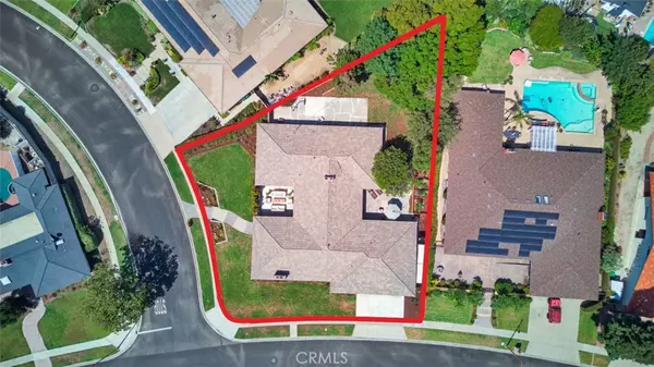 North Tustin, CA 92705,18201 Leafwood LN