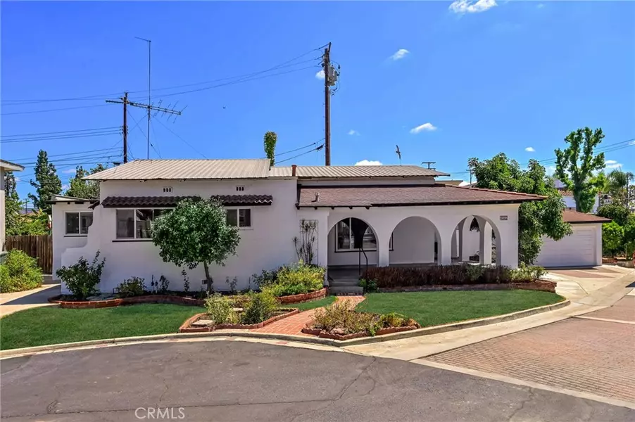 4942 GEM LN, Yorba Linda, CA 92886