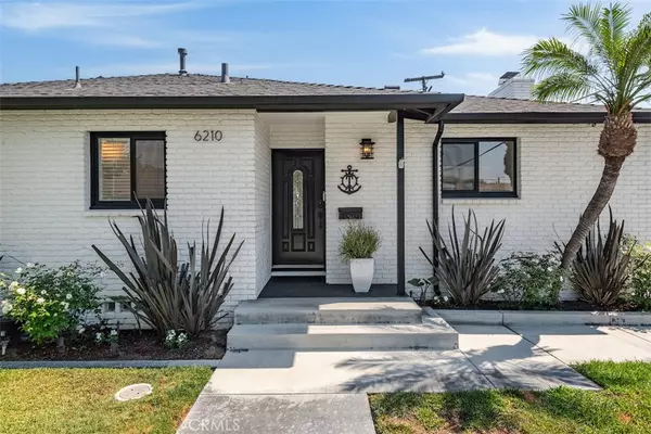 Long Beach, CA 90815,6210 E Fairbrook ST