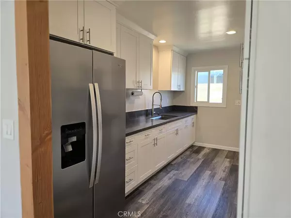 Orange, CA 92868,546 N Batavia