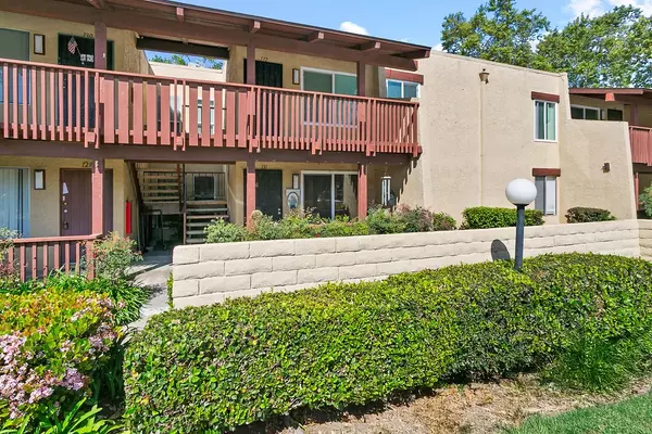 Santa Ana, CA 92707,1030 W MacArthur BLVD #132
