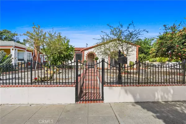 627 E Bishop, Santa Ana, CA 92701