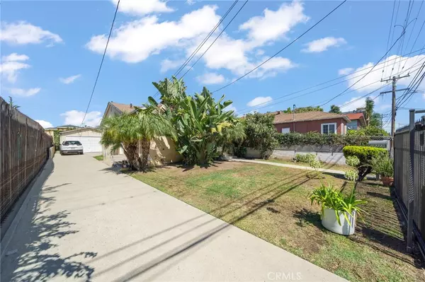 Inglewood, CA 90304,10323 S Inglewood