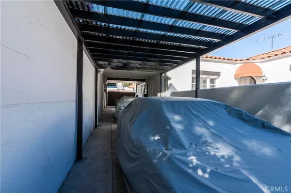 Los Angeles, CA 90036,837 S Sierra Bonita