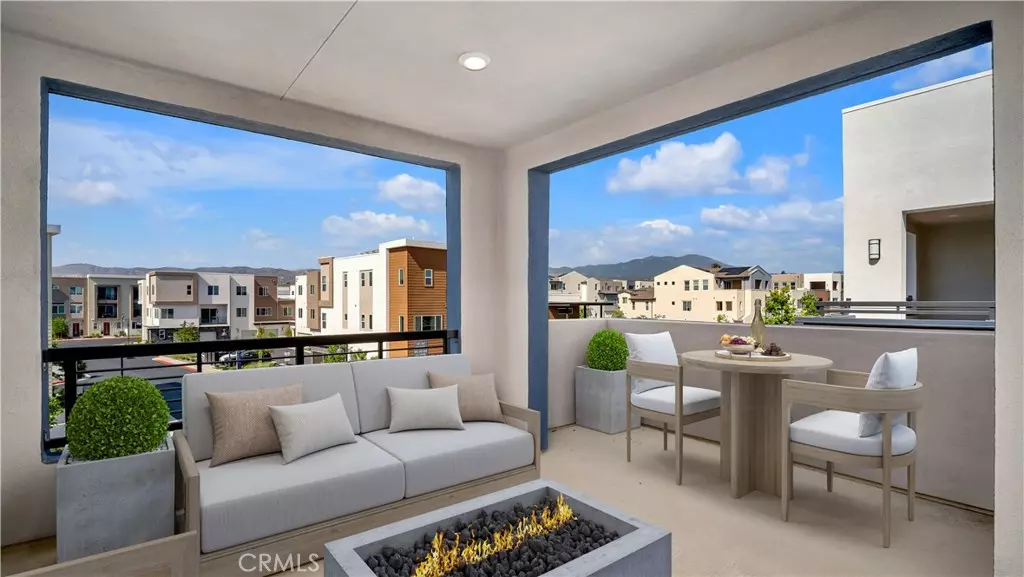 Irvine, CA 92618,106 Culture
