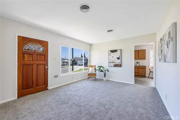 Lakewood, CA 90715,20841 Horst AVE