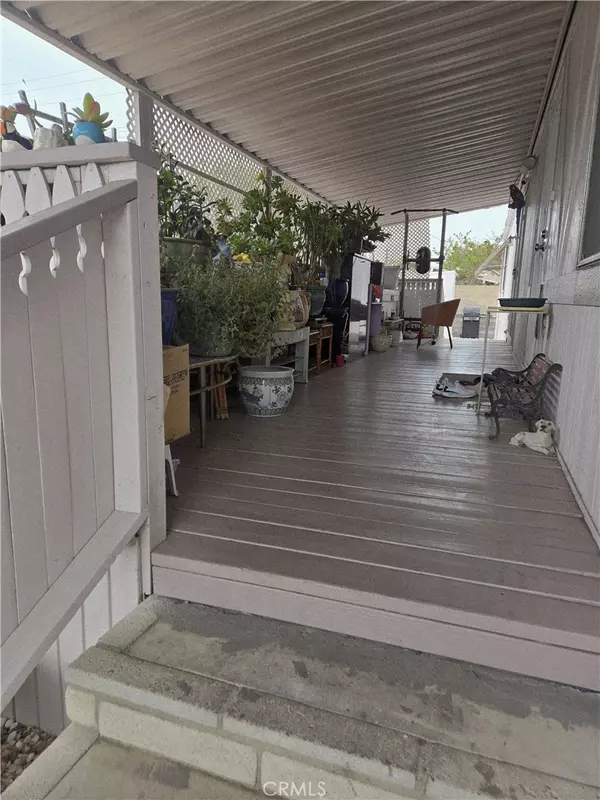 Buena Park, CA 90620,6741 Lincoln AVE #108