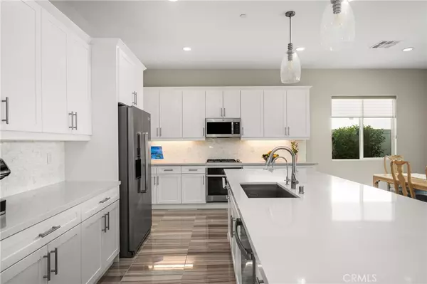 Corona, CA 92883,2310 Nova WAY