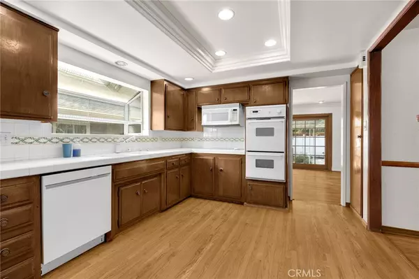 La Habra, CA 90631,220 Gwynwood