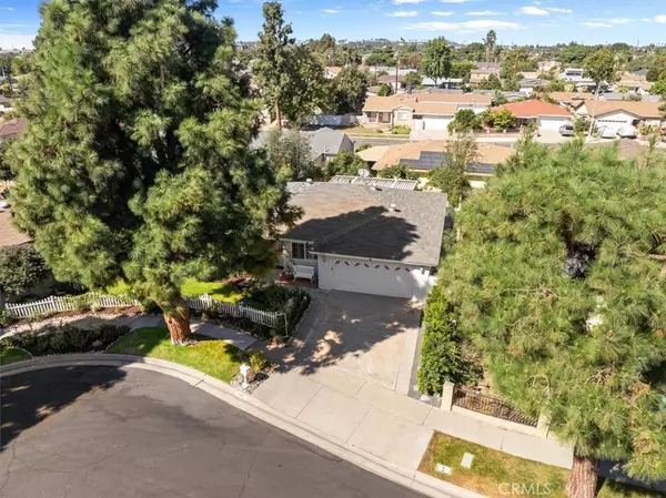 Long Beach, CA 90810,2805 E 221st PL