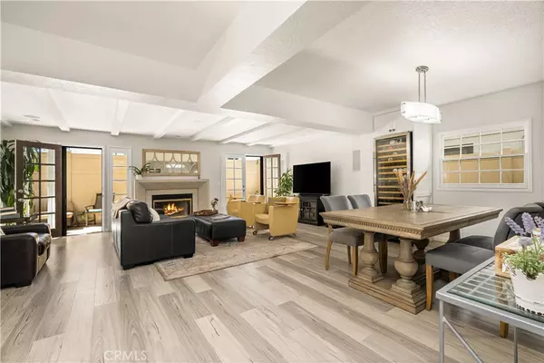 Long Beach, CA 90803,111 Geneva walk