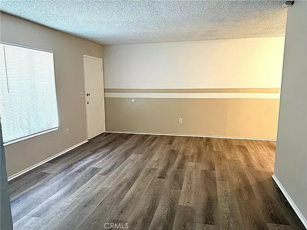 418 E Blueridge AVE, Orange, CA 92865