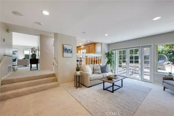 Irvine, CA 92620,19 Ninos