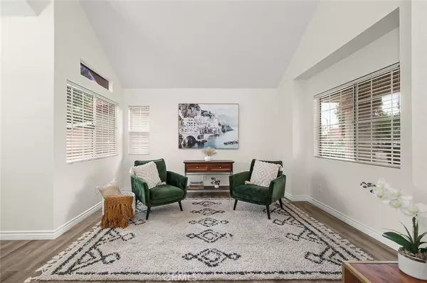 Yucaipa, CA 92399,34225 Via Buena