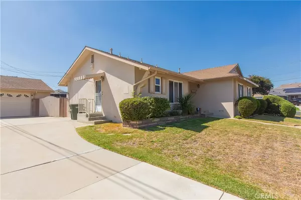 La Mirada, CA 90638,15430 Foremast DR