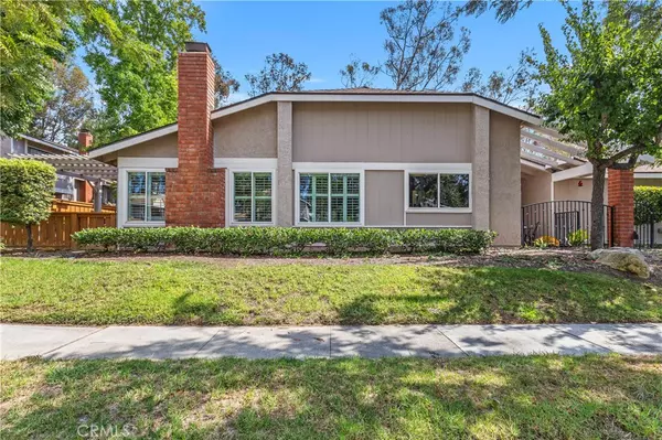 Anaheim Hills, CA 92807,6520 E Camino Vista #1