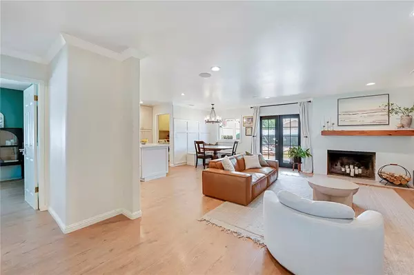 Buena Park, CA 90620,8026 Carnation DR