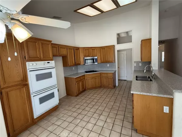 Apple Valley, CA 92308,13240 Mugu Court