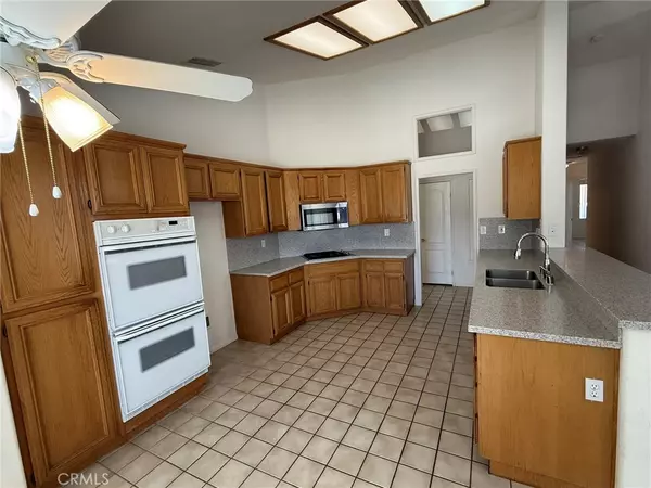Apple Valley, CA 92308,13240 Mugu Court