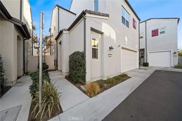 4166 4166 Horvath #106, Corona, CA 92883