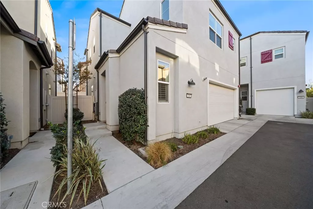 Corona, CA 92883,4166 4166 Horvath #106